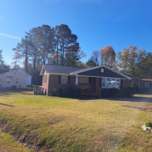 resilient-roofing-repair-2024-12-24T16 25 50.718859Z-67474.58088915437