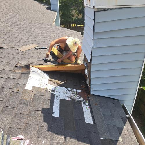 resilient-roofing-repair-2024-12-24T16 25 52.696566Z-63414.68158870407