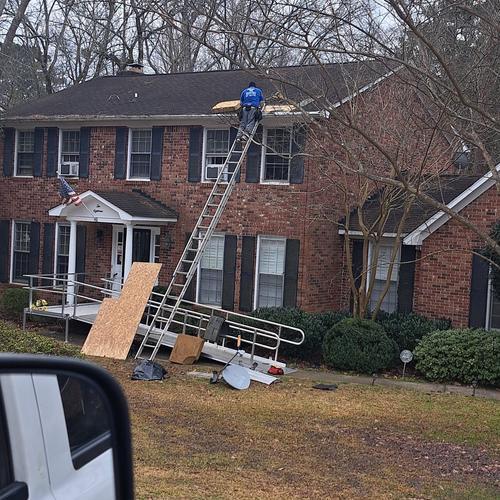 resilient-roofing-repair-2024-12-24T16 25 58.916183Z-48062.35900122775